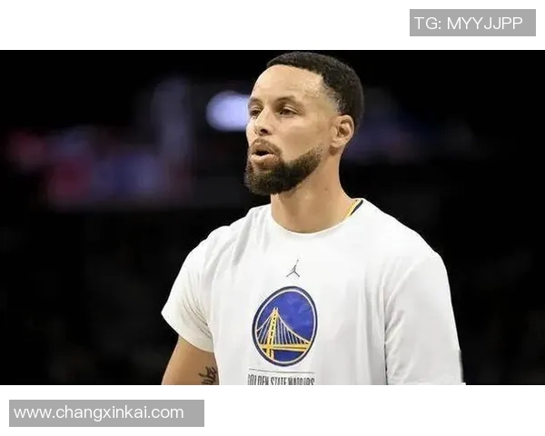 昔日王者库里状态下滑,何去何从? 昔日王者库里状态下滑,何去何从?