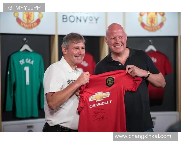 曼联携手代言国际品牌，商业价值飙升